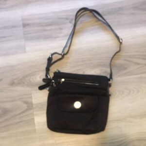 Black Crossbody Bag by Giani Bernini